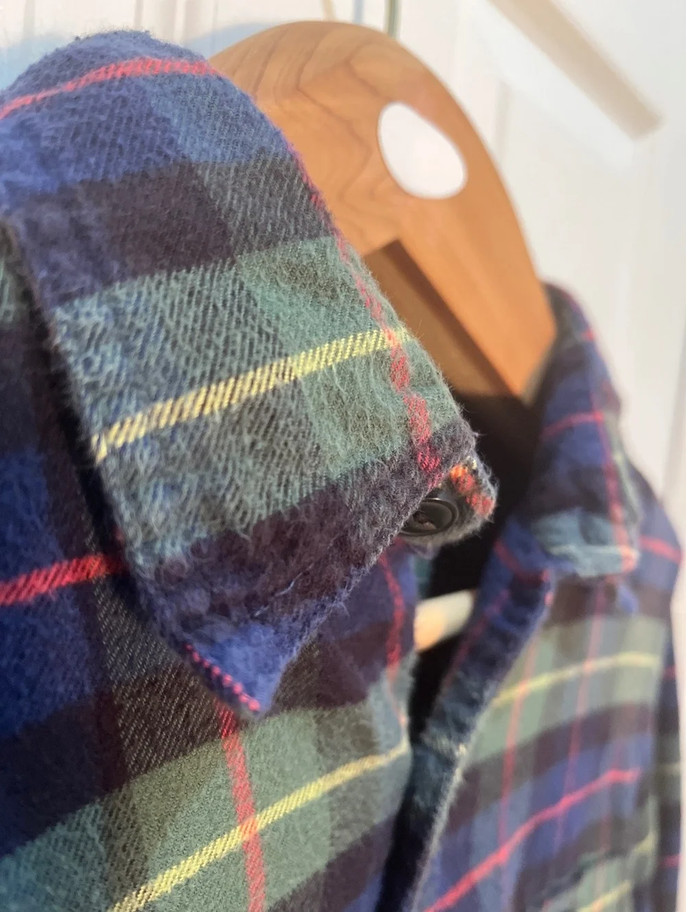 J.Crew Green, blue, yellow, red striped button up flannel men’s size Large